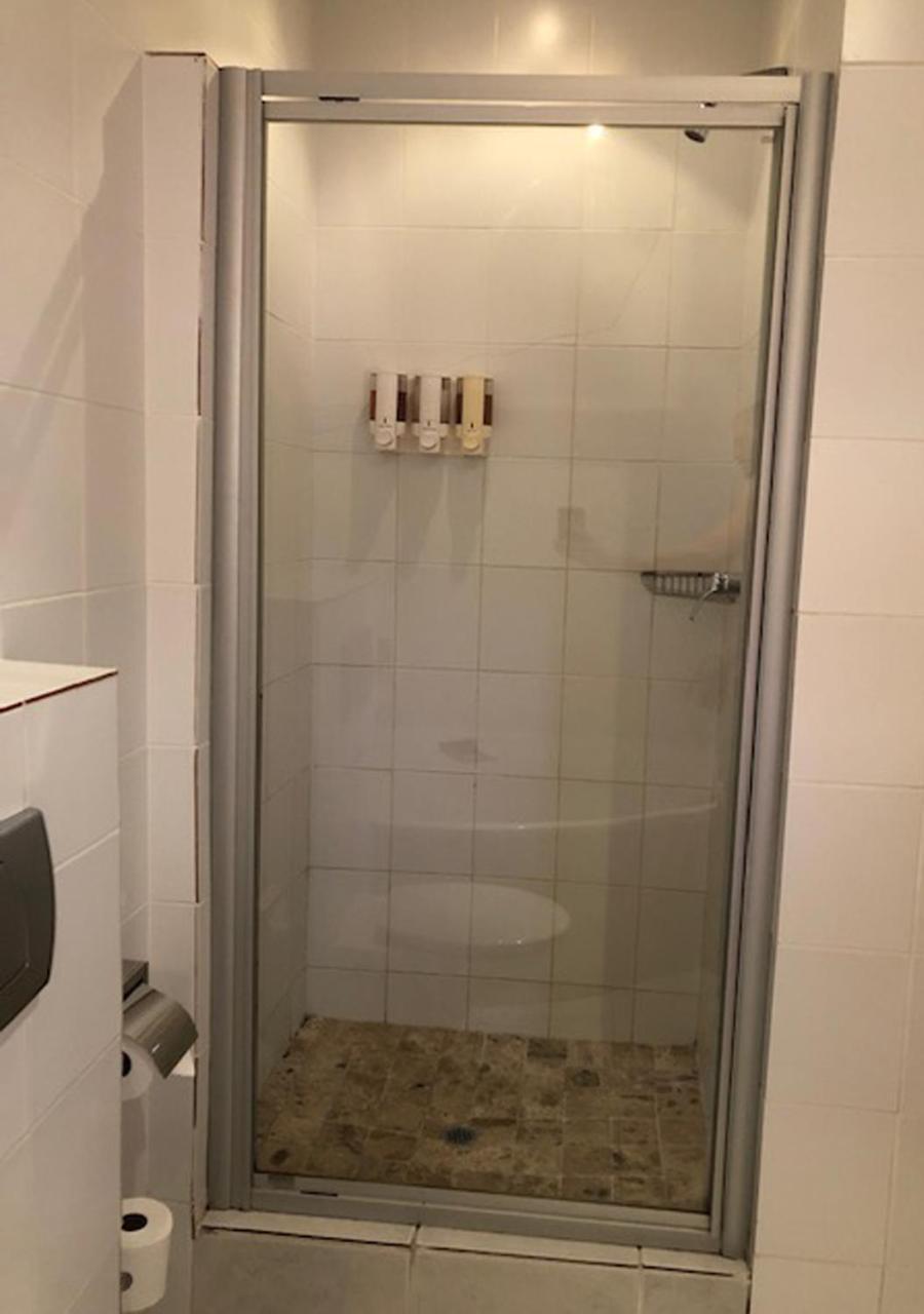 A La Martha'S Air-Port Guest House Port Elizabeth Luaran gambar
